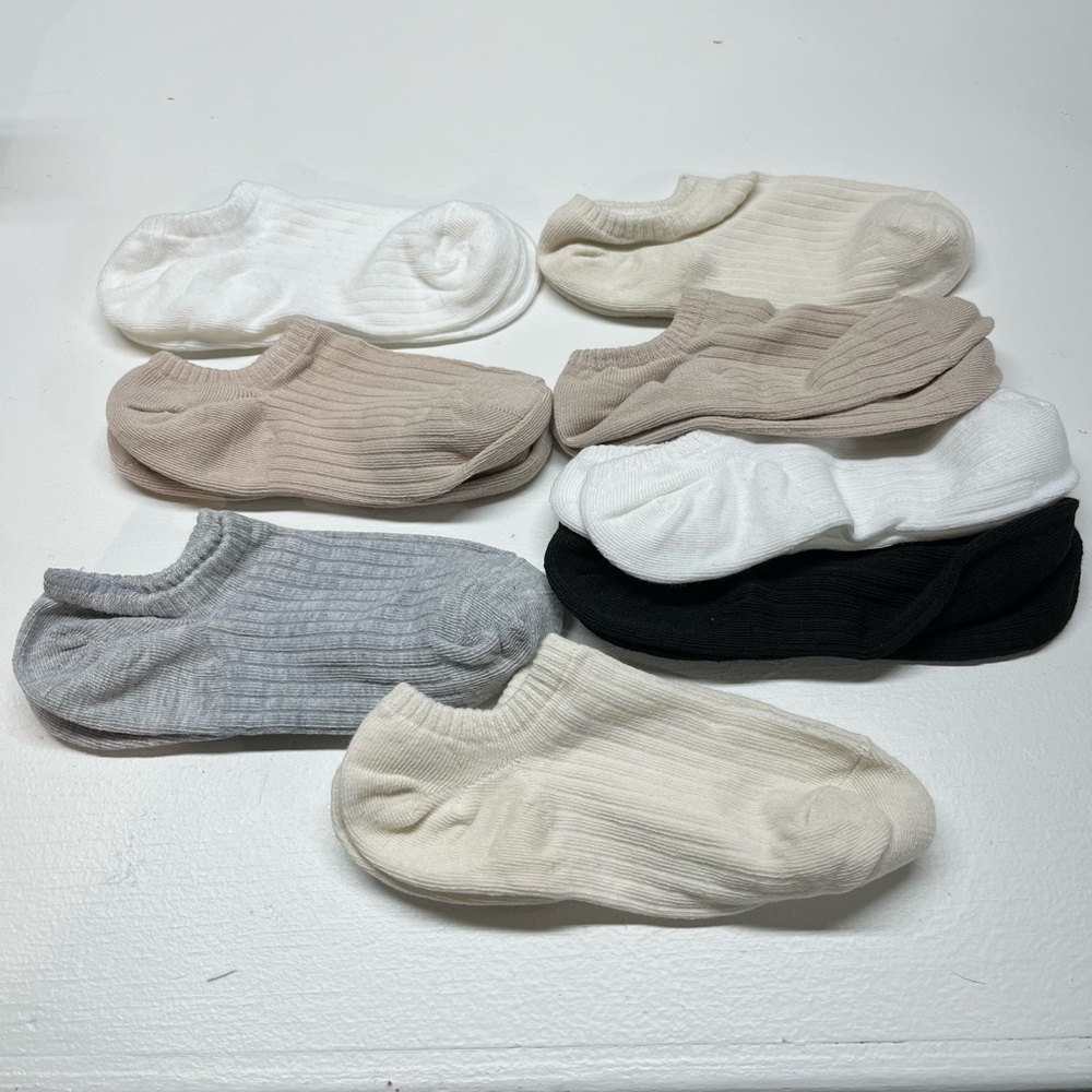 Elegant Women's Ankle Socks - White, Black, Gray,‎ Cream